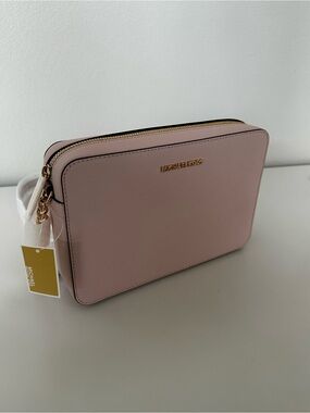 NWT Michael Kors Jet Set Large Powder Blush Saffiano Leather Crossbody